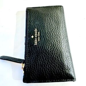 Kate Spade Black Textured Wallet with Gold Details